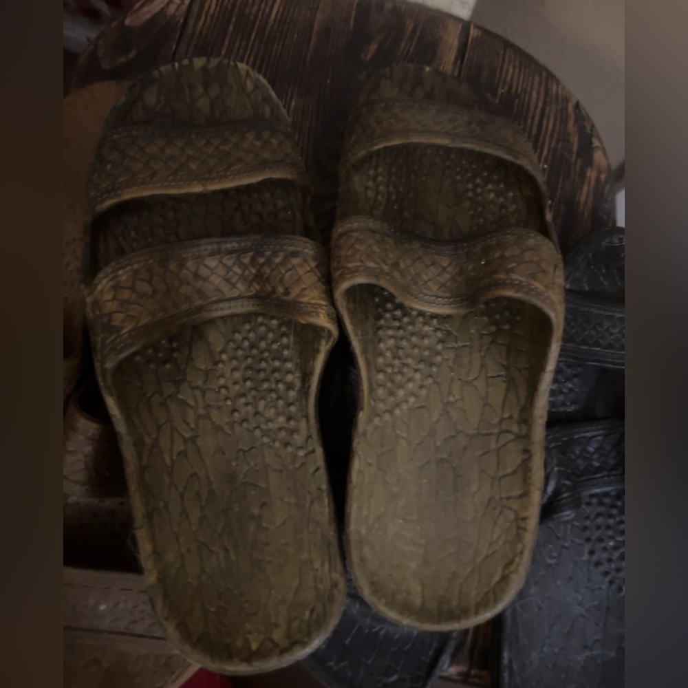 “Jesus” Sandal Bundle! - Picture 2 of 7